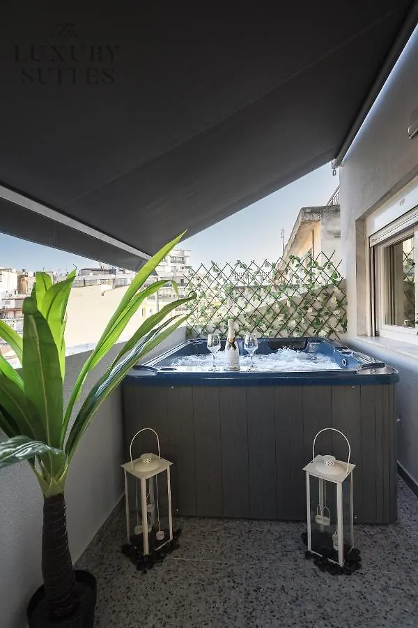 Nephele Jacuzzi Suites, The Luxury Suites Thessaloniki Apartment
