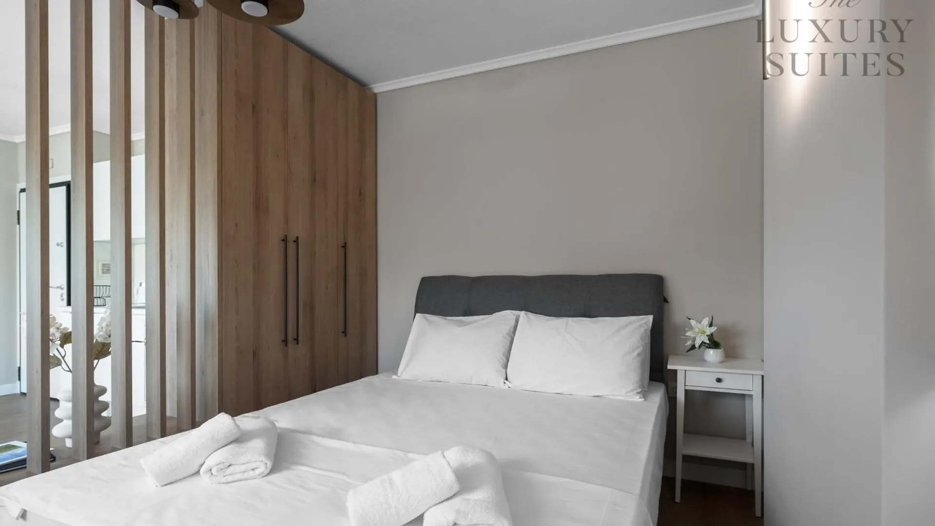 Nephele Jacuzzi Suites, The Luxury Suites Thessaloniki Greece