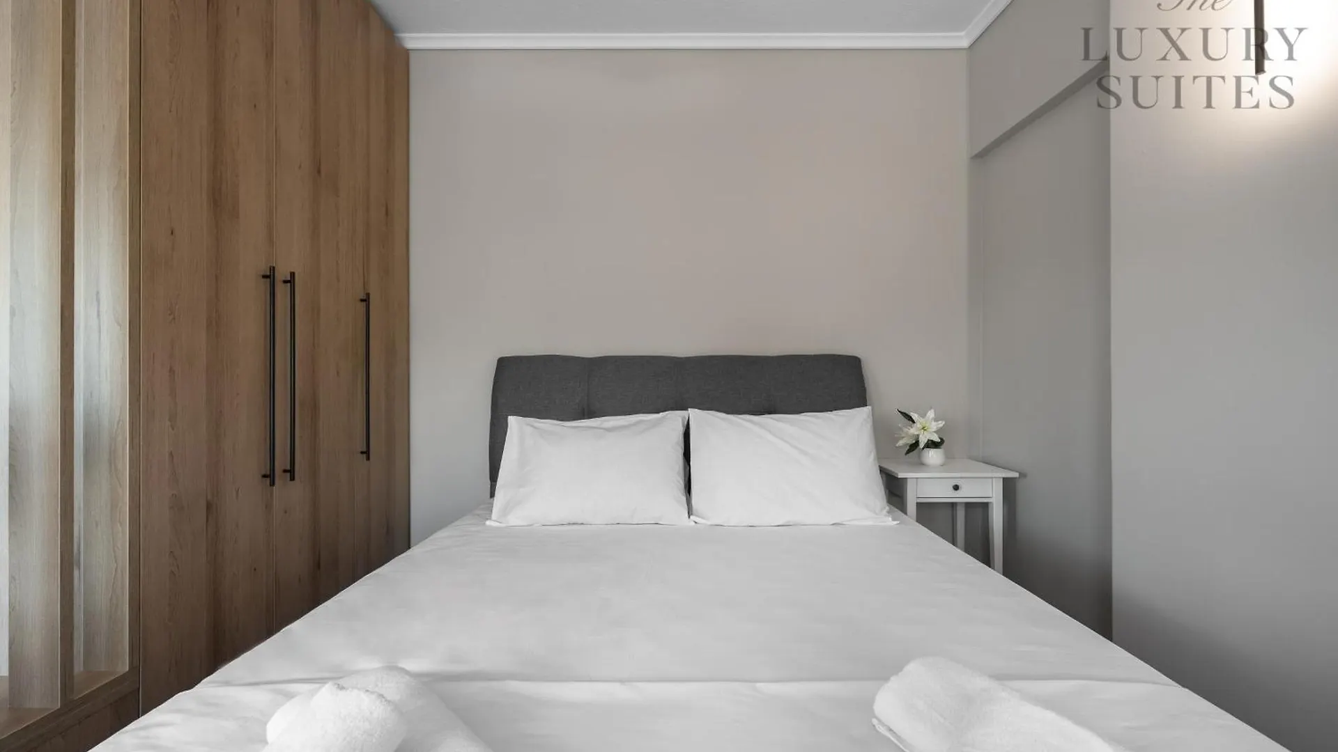 Nephele Jacuzzi Suites, The Luxury Suites Thessaloniki 0*,  Greece