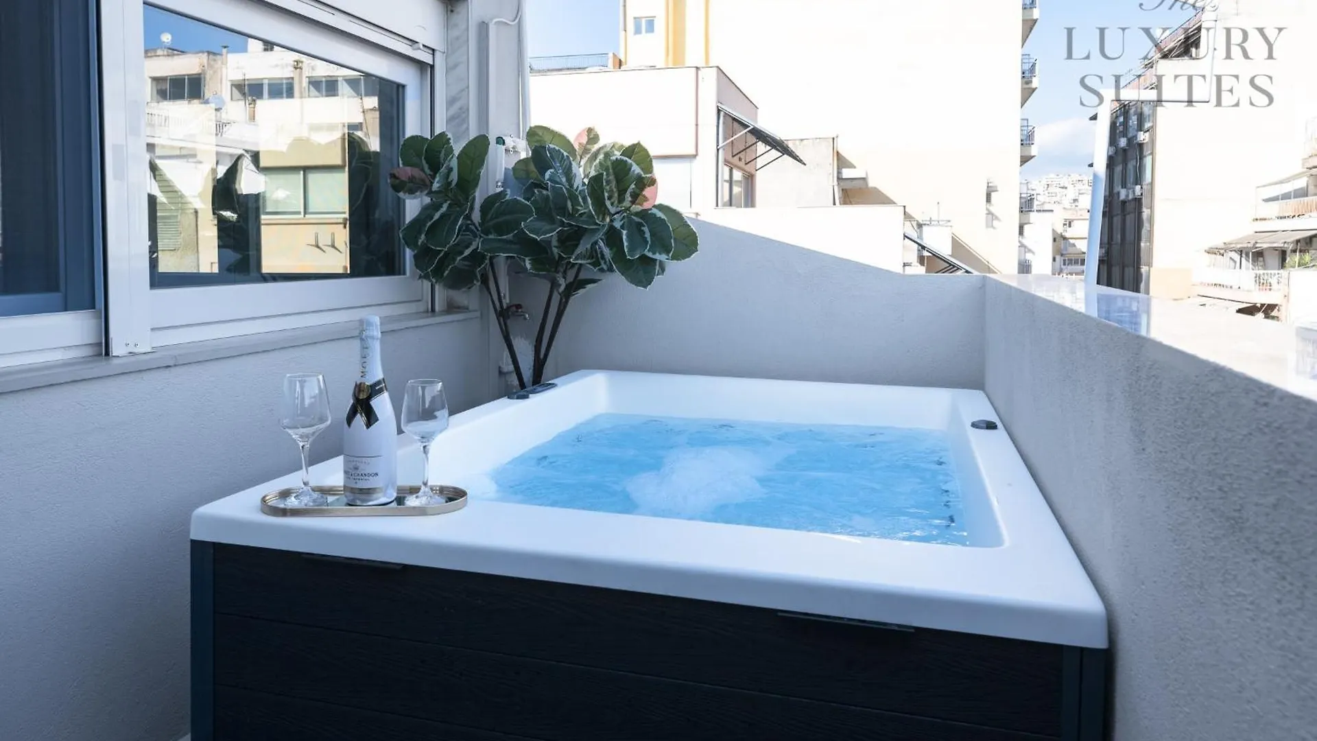 Nephele Jacuzzi Suites, The Luxury Suites Thessaloniki 0*,  Greece